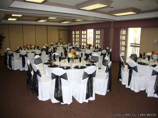 Отель Hyatt House Cypress / Anaheim Ресторан фото